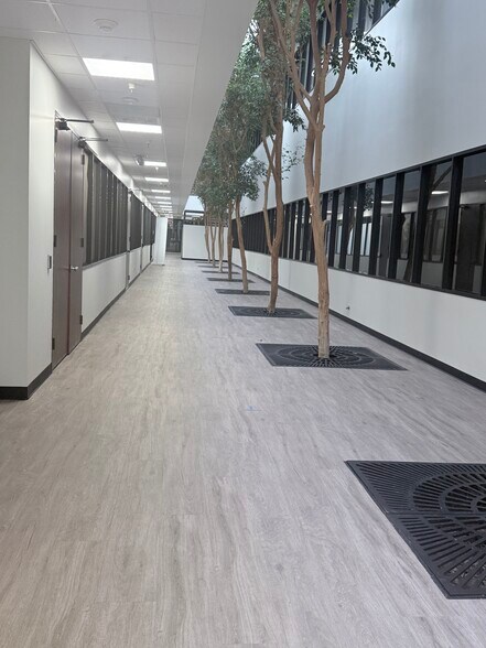 More Photos Of 811 FM-1959, Houston Office For Lease