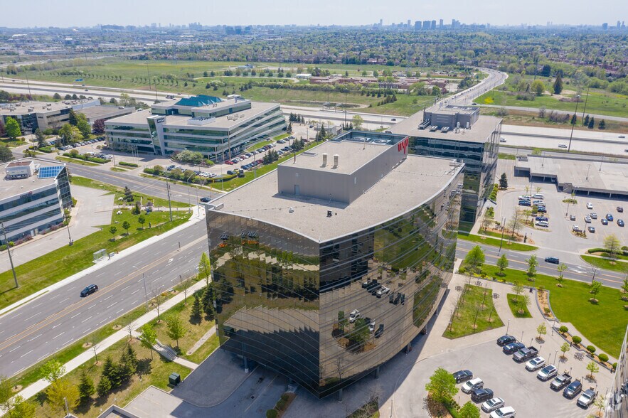 More Photos Of 100 Commerce Valley Dr W, Markham Office For Lease