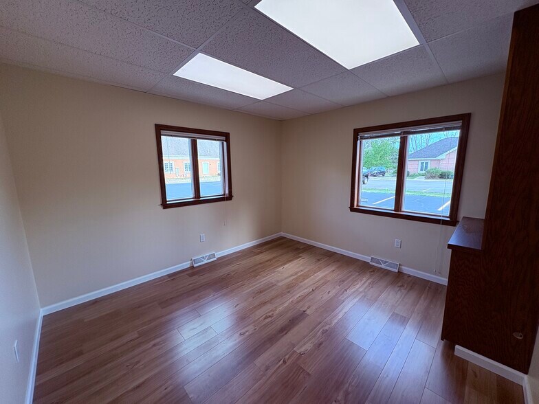 More Photos Of 822 Davison Rd, Lockport Coworking Space