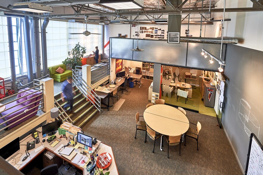 More Photos Of 1933 Davis St, San Leandro Storefront Retail Office For Lease