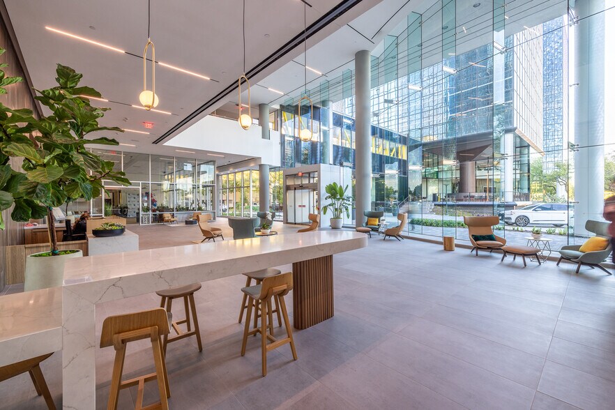 More Photos Of 840 Gessner Rd, Houston Office For Lease