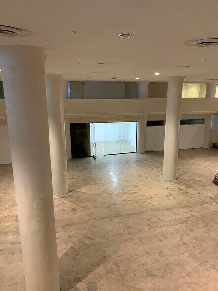 More Photos Of 730 S Los Angeles St, Los Angeles Apartments For Lease