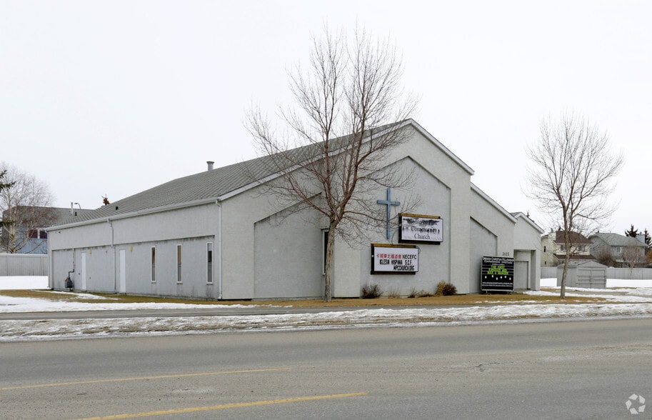 More Photos Of 3125 Catalina Blvd NE, Calgary Religious Facility For Sale