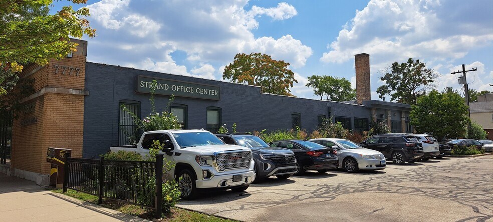 More Photos Of 7777 Lake St, River Forest Office For Lease