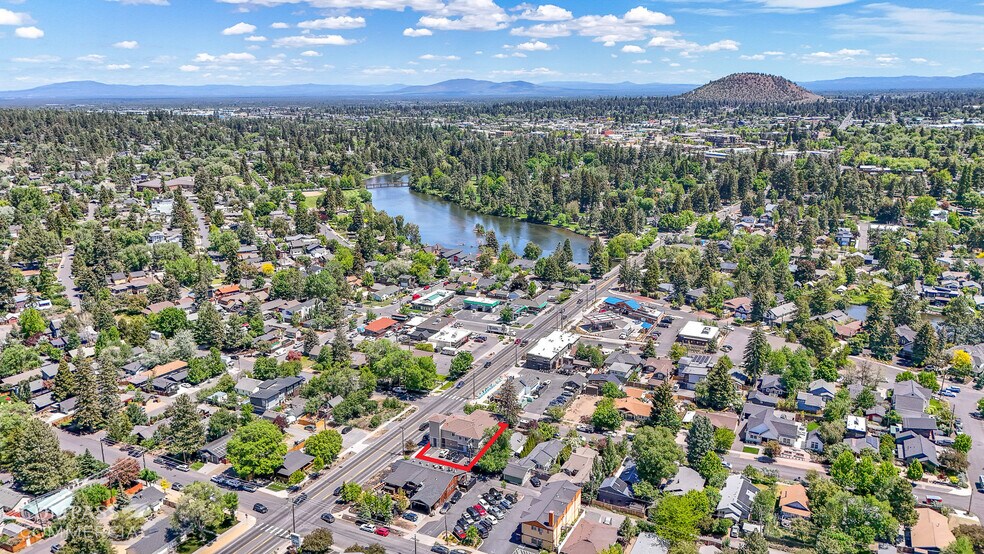 More Photos Of 631 NW Federal St, Bend Storefront Retail Office For Sale