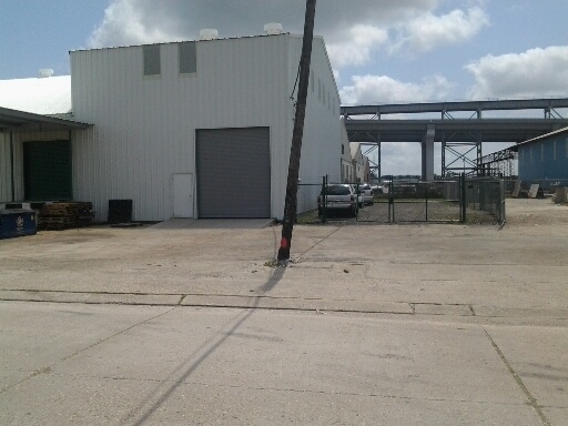 Primary Photo Of 4729 River Rd, New Orleans Warehouse For Lease