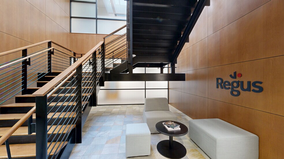 More Photos Of 1 Music Cir N, Nashville Coworking Space