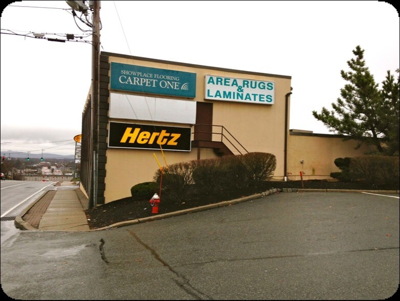 More Photos Of 233 W Route 59, Nanuet Storefront For Lease