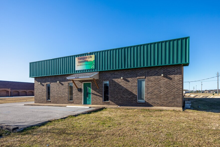 More Photos Of 2812 Drake Ave SW, Huntsville Office For Sale