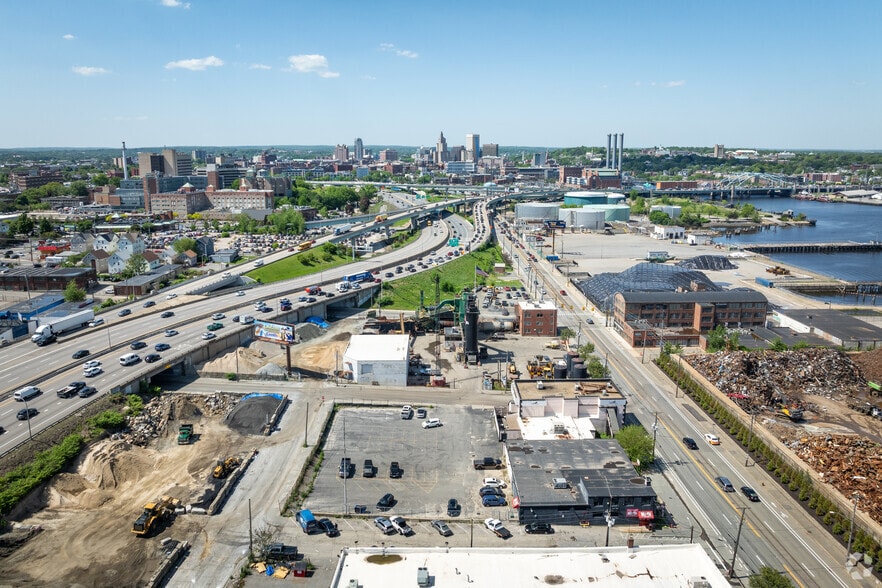 More Photos Of 249-253 Allens Ave, Providence Bar For Sale