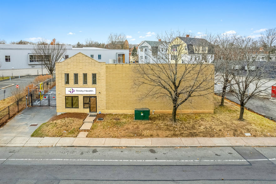 Primary Photo Of 1795 Broad St, Hartford Warehouse For Sale