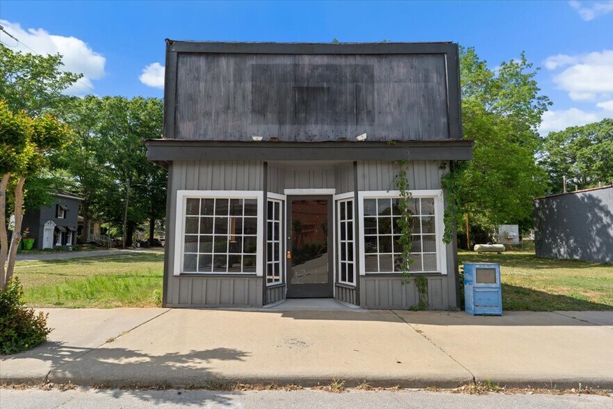 Primary Photo Of 202 E. North Main Street, Littleton General Retail For Sale