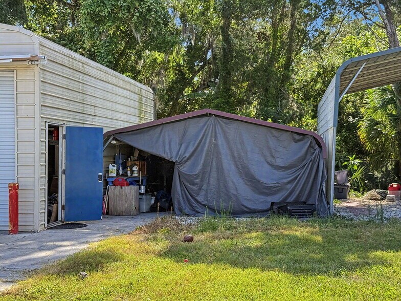 More Photos Of 7813 Leo Kidd Ave, Port Richey Flex For Sale