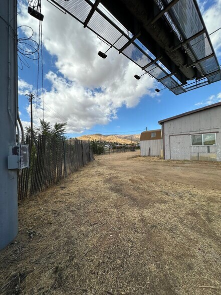 More Photos Of 4808 Sierra Hwy, Acton Land For Lease