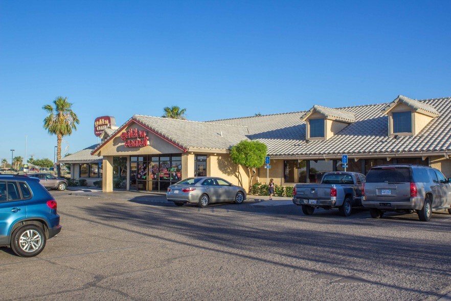 More Photos Of 2018 N Imperial Ave, El Centro Restaurant For Sale