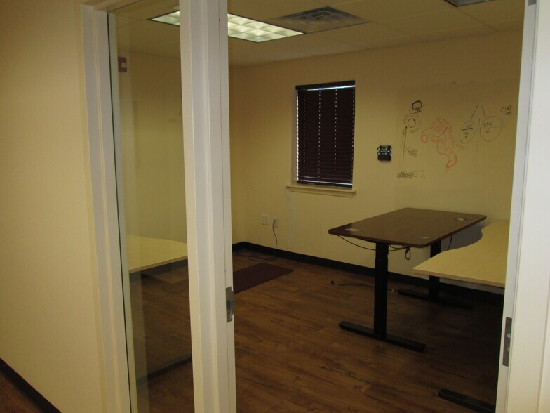 More Photos Of 1501 Main St, Rahway Office For Sale