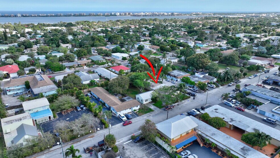 More Photos Of 832 S J St, Lake Worth Beach Multifamily For Sale