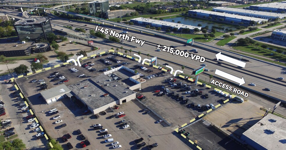 More Photos Of 11655 North Fwy, Houston Auto Dealership For Lease