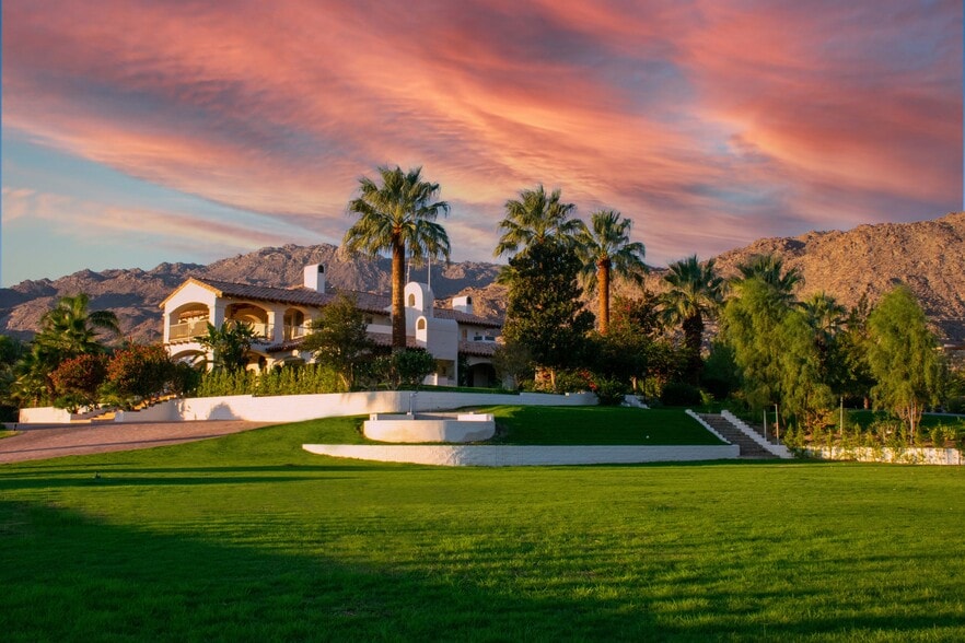 More Photos Of 71555 Jaguar Way, Palm Desert Specialty For Sale