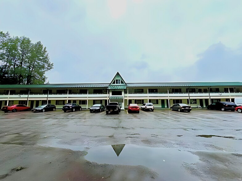 More Photos Of 9000 Stephen Richards Memorial Dr, Juneau Apartments For Sale