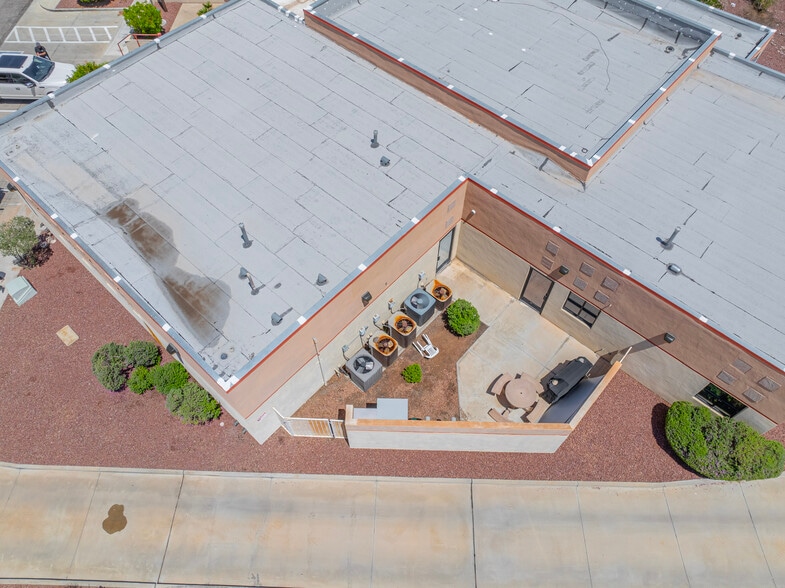 More Photos Of 3651 Highway 95, Bullhead City Bank For Lease