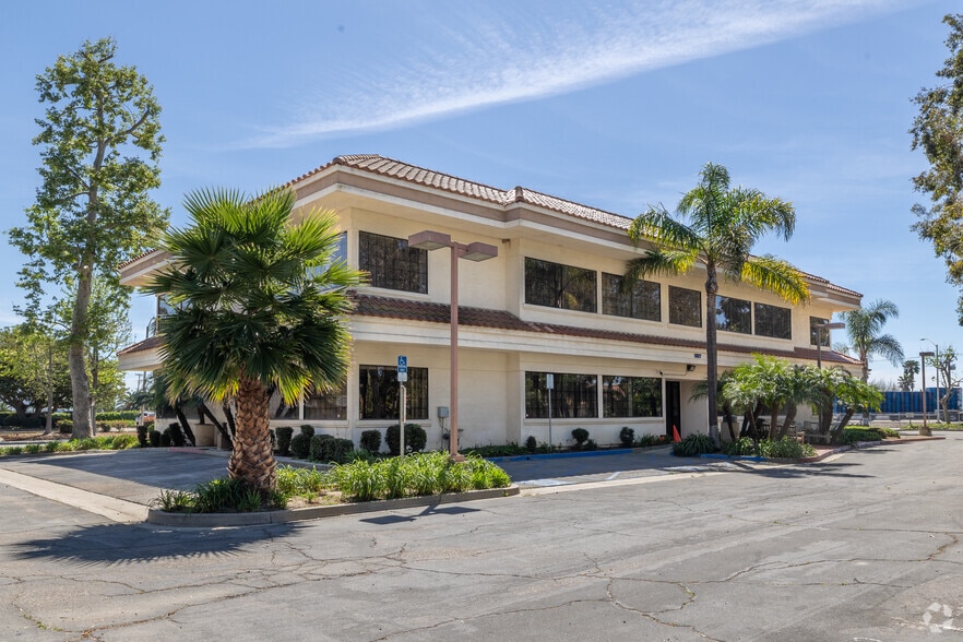 More Photos Of 1327 Del Norte Rd, Camarillo Medical For Sale