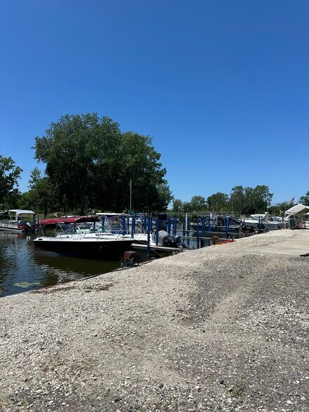 More Photos Of 6647 Waters Edge Dr, Monroe Marina For Sale