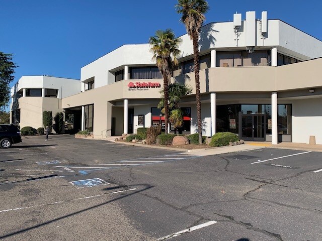 More Photos Of 4401 Hazel Ave, Fair Oaks Loft Creative Space For Lease