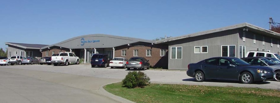 Primary Photo Of 945 19th St, Des Moines Medical For Sale