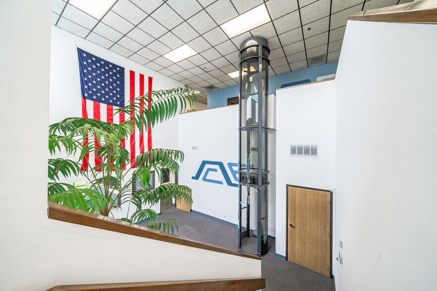 More Photos Of 231 W Blueridge Ave, Orange Manufacturing For Sale