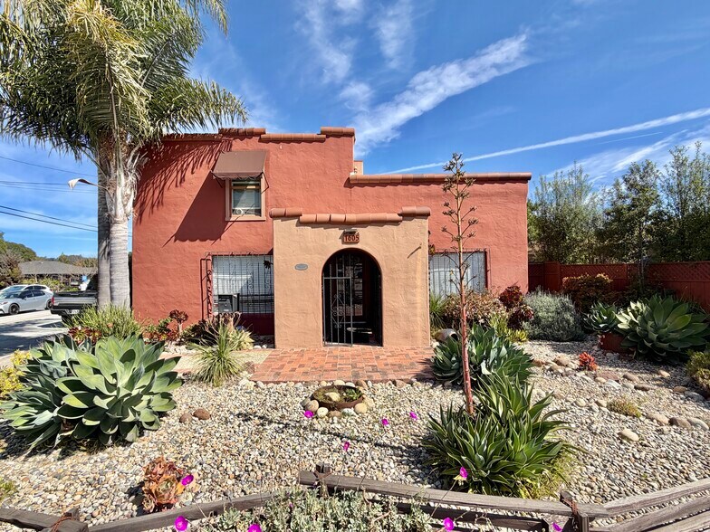 Primary Photo Of 1605 Capitola Rd, Santa Cruz Office For Lease