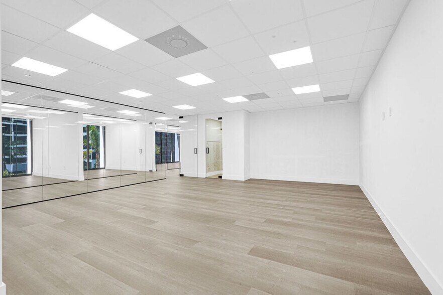 More Photos Of 1110 Brickell Ave, Miami Office Residential For Sale