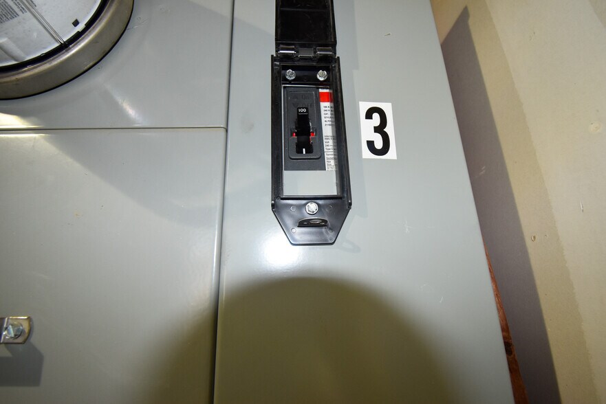 More Photos Of 79945 Country Club Dr, Bermuda Dunes Industrial For Sale