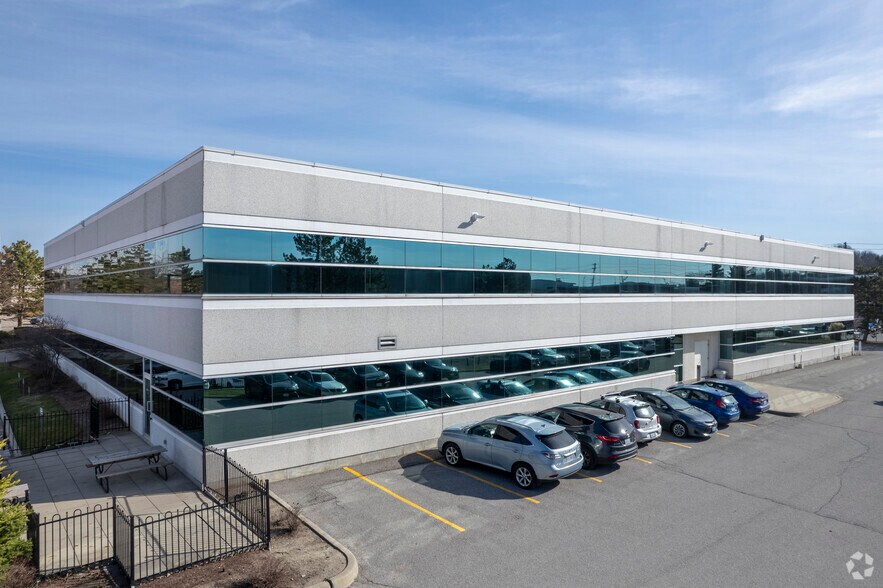 More Photos Of 25 Centurian Dr, Markham Office For Lease