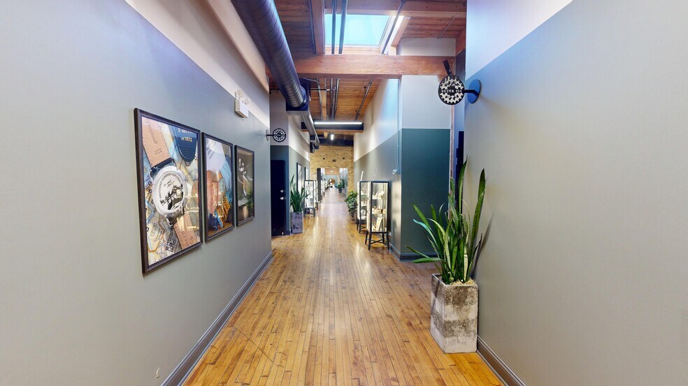 More Photos Of 1550-1556 W Carroll, Chicago Loft Creative Space For Lease