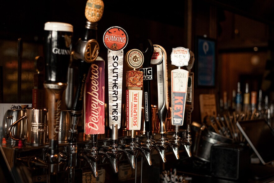 More Photos Of 523 York Rd, Towson General Retail For Sale