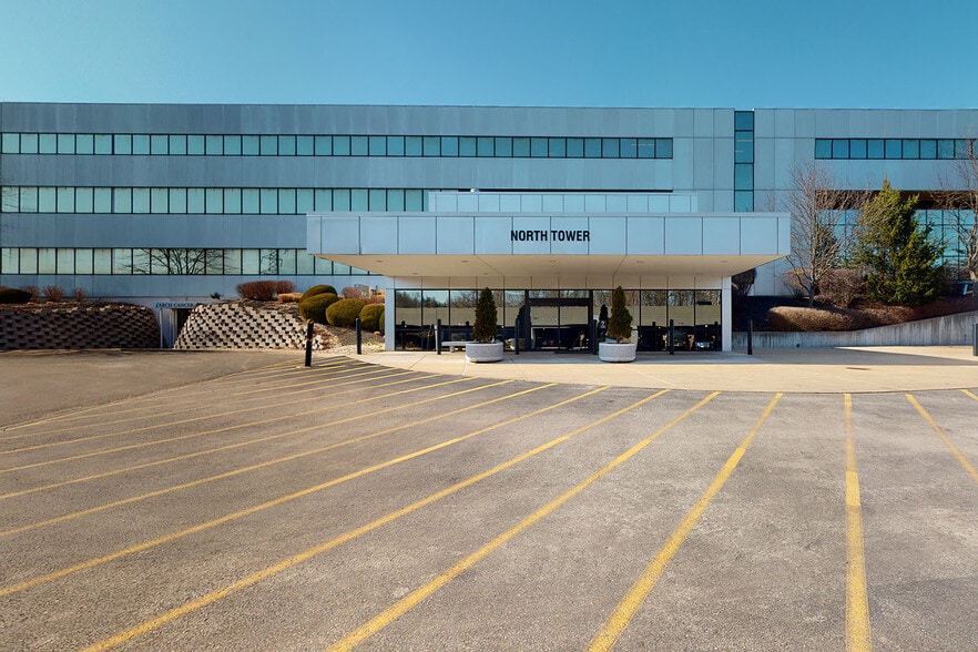 More Photos Of 12855 N 40 Dr, Saint Louis Medical For Lease