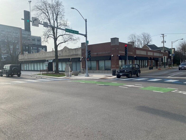 More Photos Of 741 Madison St, Oak Park General Retail For Sale