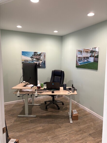 More Photos Of 6420 Amsterdam Way, Wilmington Warehouse For Sale