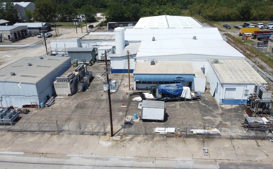 Primary Photo Of 2125 Sorrel Ave, Baton Rouge Warehouse For Sale
