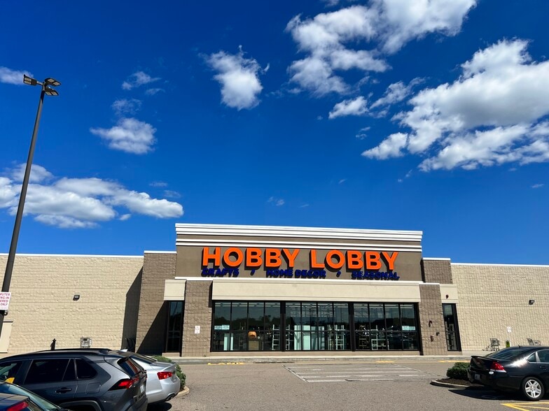 More Photos Of 1210-1270 Newport Ave, Attleboro Unknown For Lease