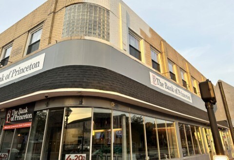 Primary Photo Of 7 E Broad St, Burlington Apartments For Lease