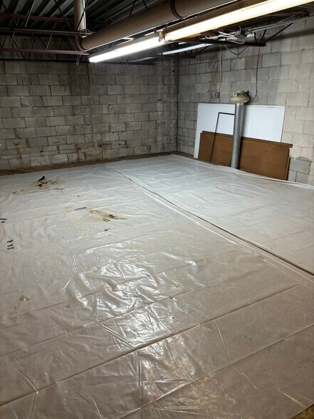 More Photos Of 532-533 Codell Dr, Lexington Warehouse For Lease