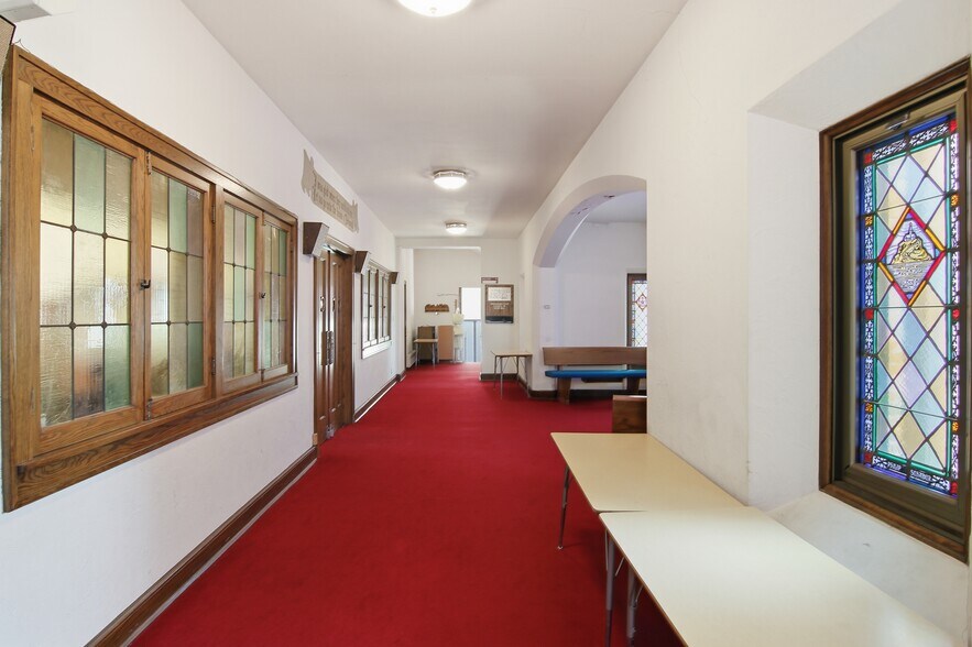 More Photos Of 1115 Greenbrier St, Saint Paul Religious Facility For Sale