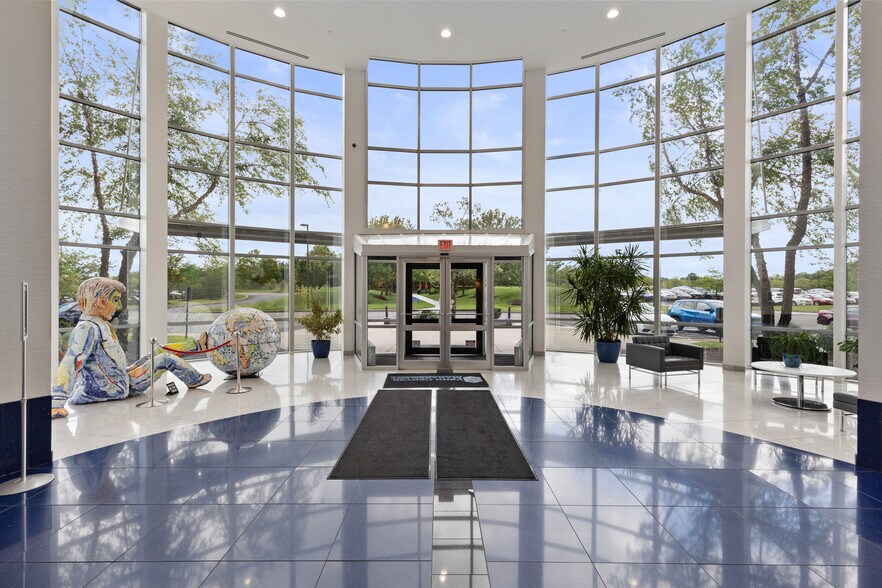 More Photos Of 1 Penn Center Blvd, Pittsburgh Unknown For Lease