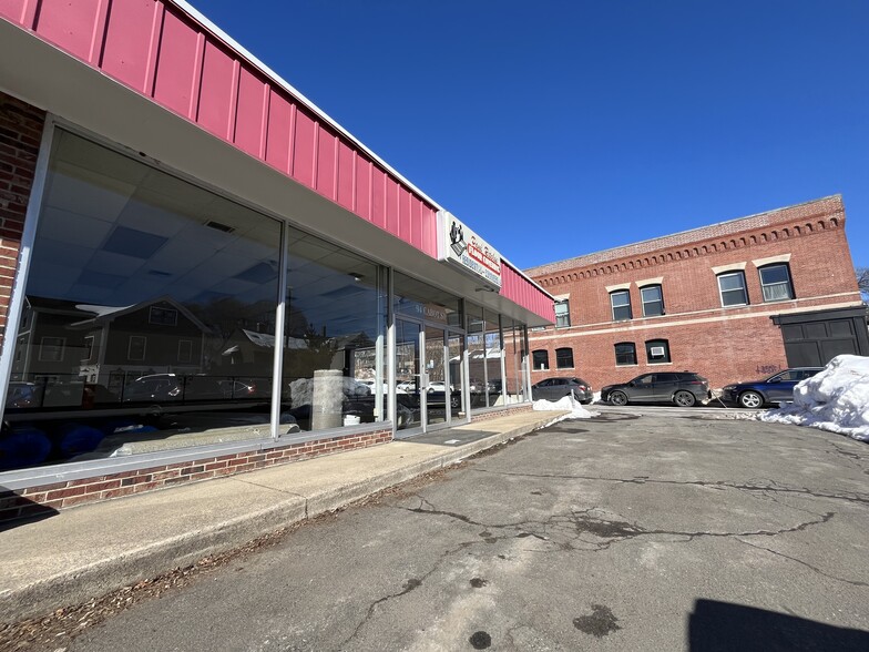 More Photos Of 94 Cabot St, Beverly Storefront Retail Office For Lease