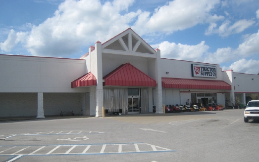 Primary Photo Of 1610 Main St, Chipley Freestanding For Lease