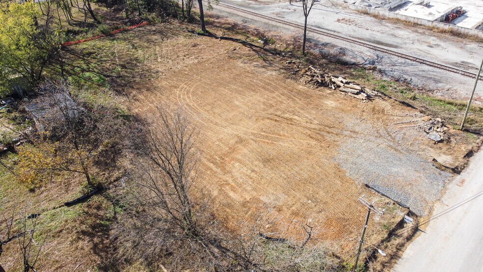 More Photos Of 0 E. 39th Street & 3903 Calhoun Street, Chattanooga Land For Sale
