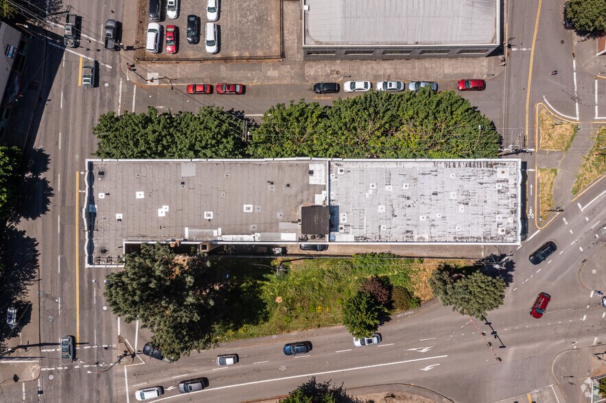 More Photos Of 1539-1541 W Burnside St, Portland Apartments For Sale