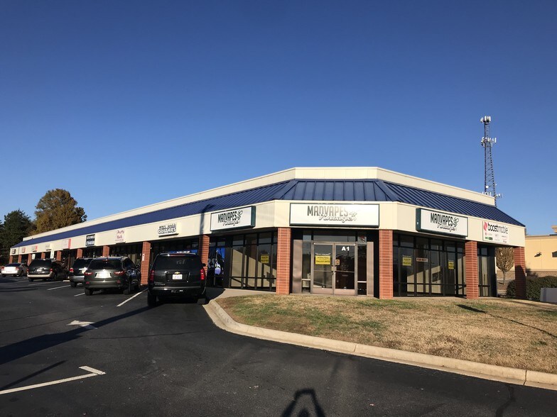 Primary Photo Of 294 W Plaza Dr, Mooresville Unknown For Lease